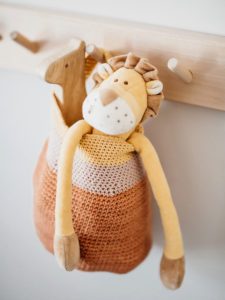 crochet hanging toy bag with toy lion